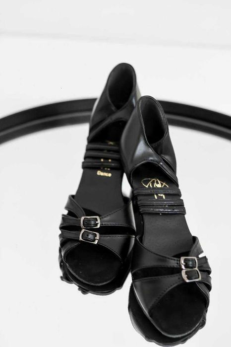 БЕЗКОШТОВНА ДОСТАВКА‼️Танцювальне бальне взуття для дівчинки, взуття