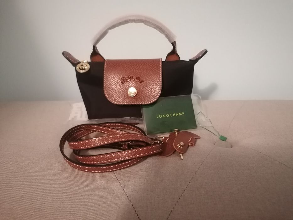 Mala xs preta Longchamp