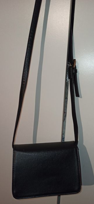 Torebka ze zdobieniem