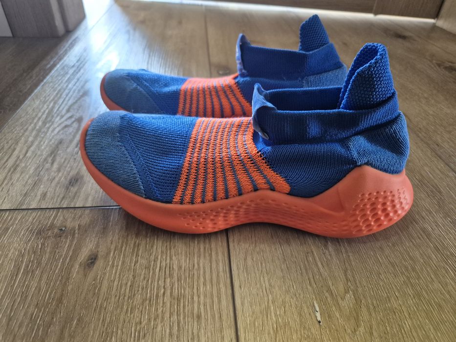 Adidas Buty kapcie 37