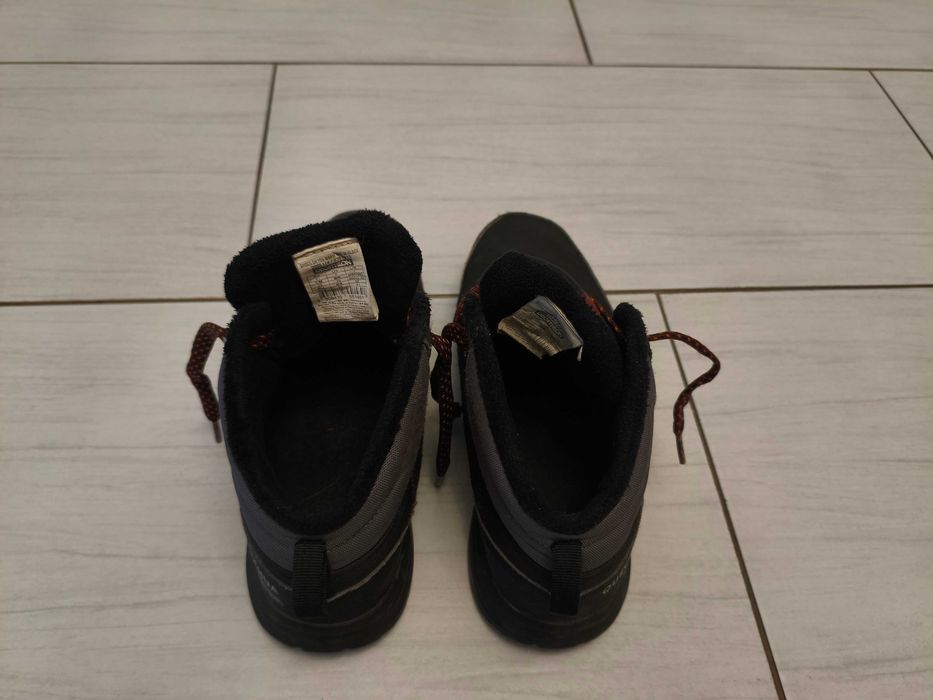 buty zimowe męskie/ młodzieżowe r. 42 dechatlon ( wodoodporne)