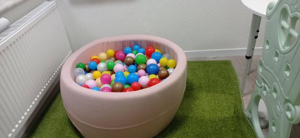 Сухий басейн, збільшена кількість м'ячиків