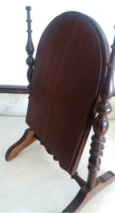 Mirror64751011625474121