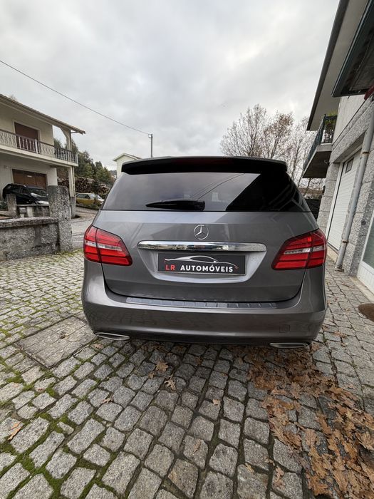 Mercedes -Benz B 200 7G-DCT