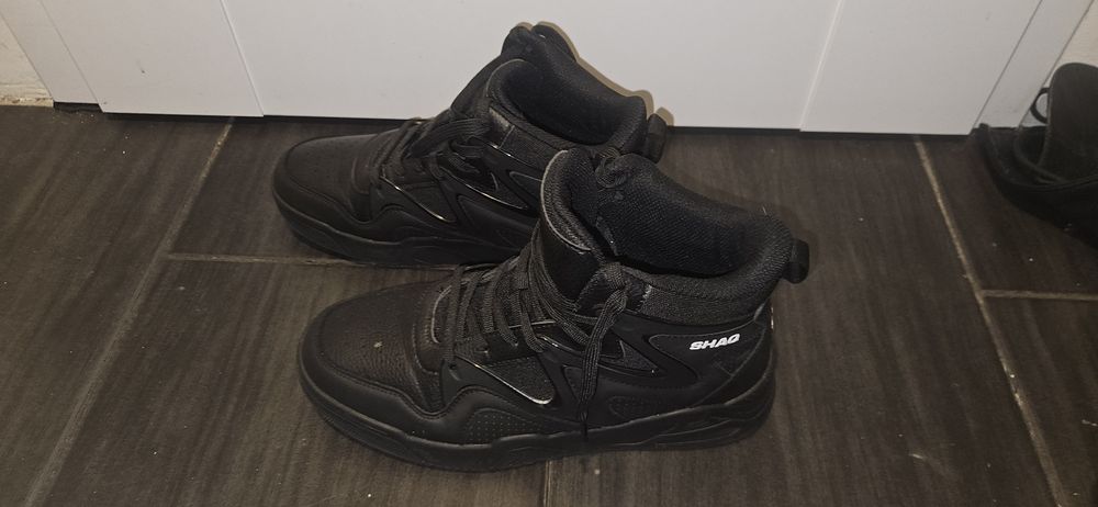 Sprzedam nowe  buty shag roz 42