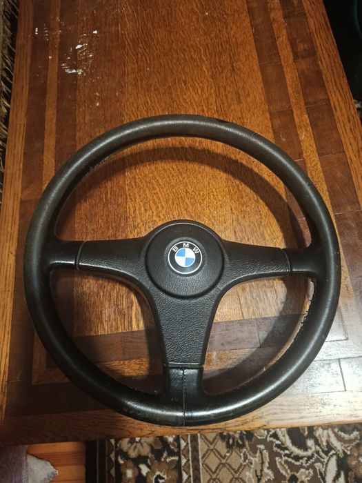 Продам кермо bmw e12 e28 e30 e32 e34 e36