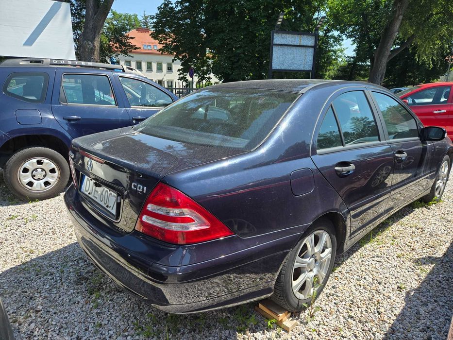 Samochód  osobowy