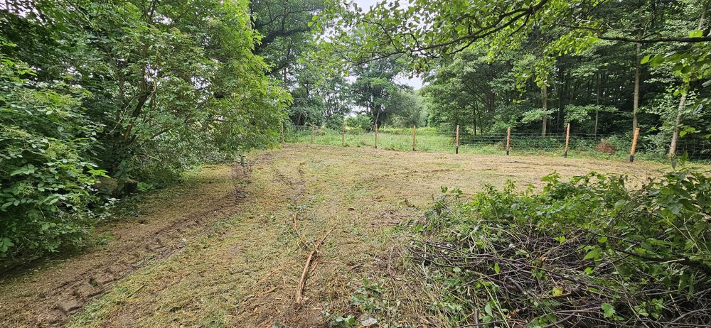 Piekna dzialka budowlana, inwestycja, ogrodzona