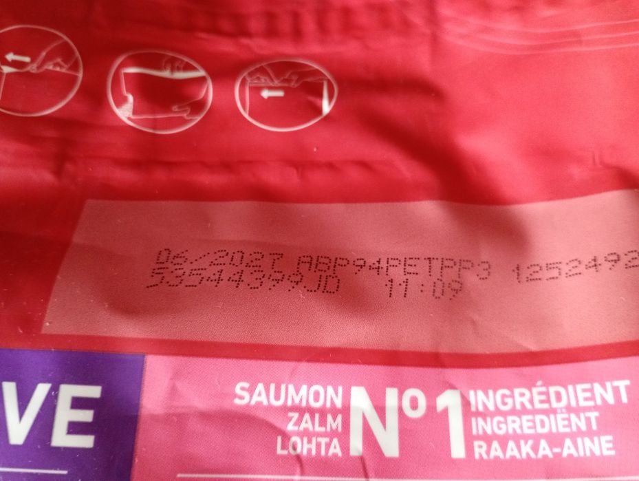 Karma dla psa PURINA ONE Medium Max Sensitive Łosoś z ryżem 2.5 kg
