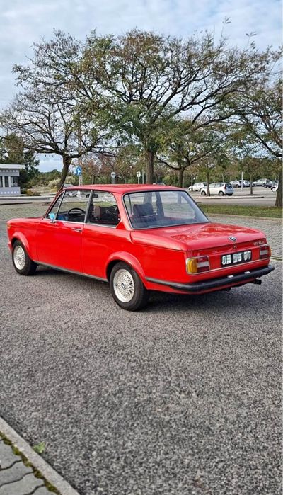 BMW 1502 ano 1975