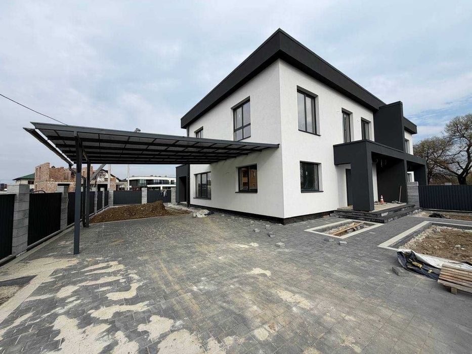 Дуплекс 180 м² в Угорниках поруч ЖК Паркова Алея