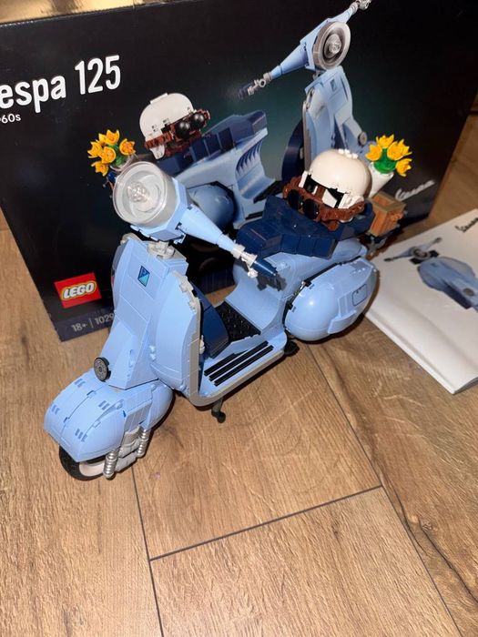 Конструктор Lego icons Vespa