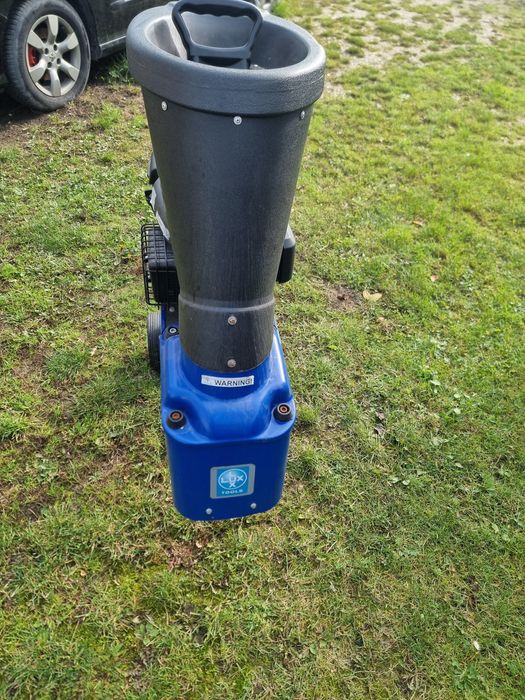 Spalinowy rozdrabniacz rebak do gałęzi LUX TOOLS bh159