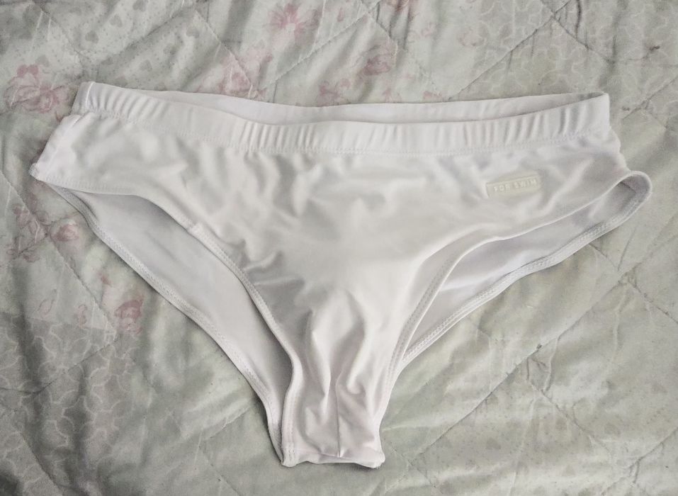 Slipy kąpielowe z wypełnieniem rozm XL