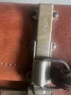 Mala de viagem antiga Revelation nova