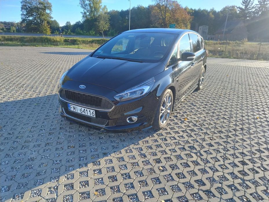 Ford S-Max Ford S-Max ST line