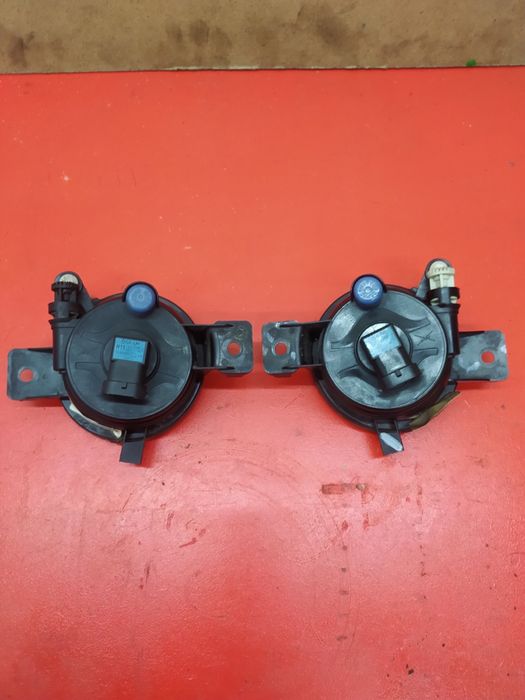 Противотуманка галогенка BMW X5 E70 противотуманные фары БМВ Х5 Е70