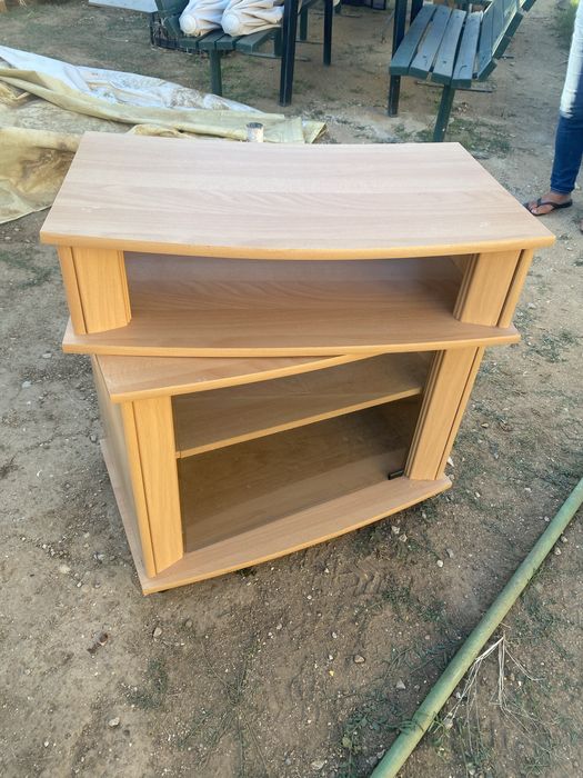 Movel de Sala  com porta de vidro