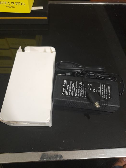 Carregador de ninebot charger trotinete