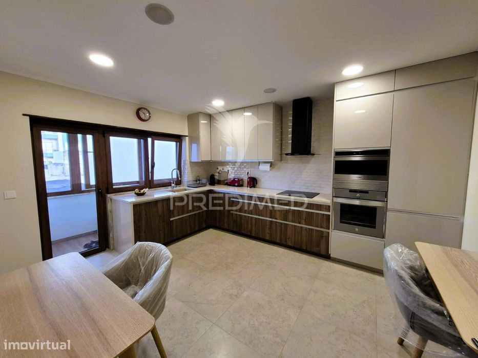 Apartamento T3 Premium no Centro das Caldas da Rainha | Estudantes