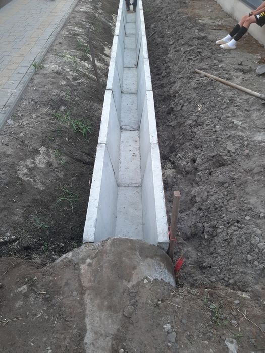 водовідвід  дорожний