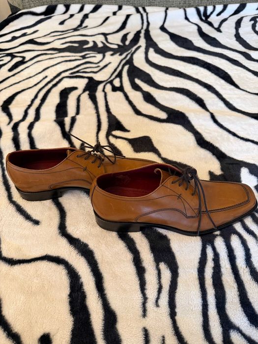 Buty męskie ręcznie szyte Loake