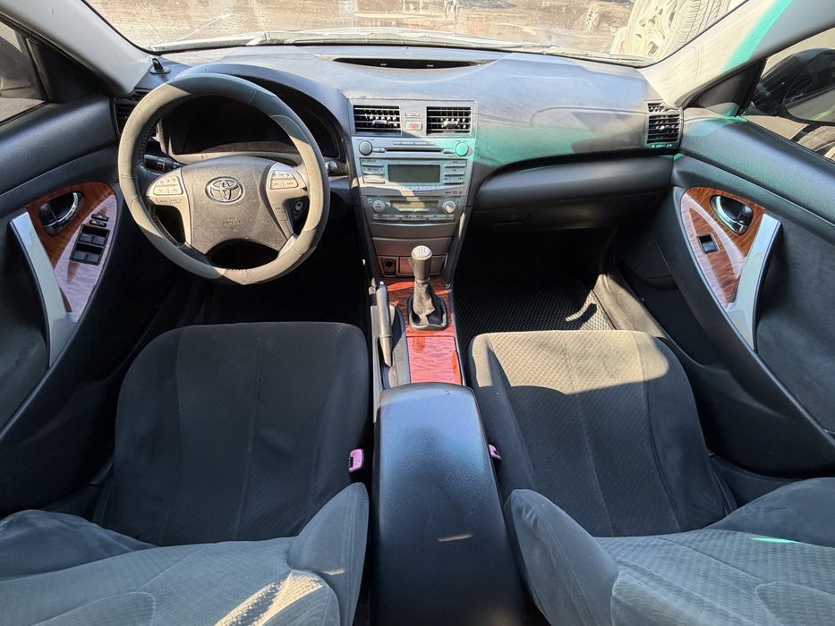Продам Toyota Camry v40 2.4 газ/бензин 2007 рік гарний стан!