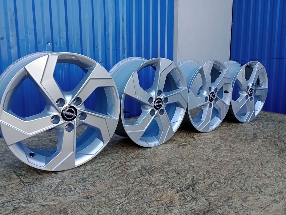 Felgi Aluminiowe NISSAN 5x114 r17 et40  Juke Leaf Qashqai Xtrail