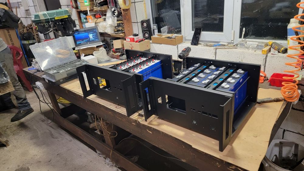 Акумуляторна збірка LiFepo4 24v-7,2kwh BeeWatt
