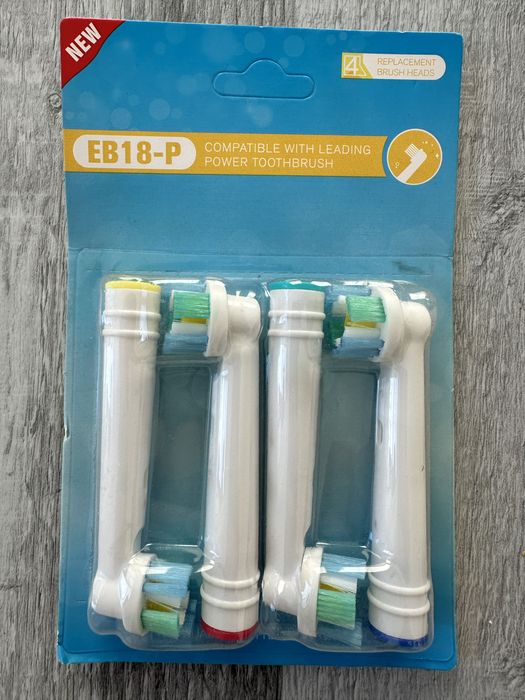 Końcówki do szczoteczki oral b 3D white EB-18P 4szt