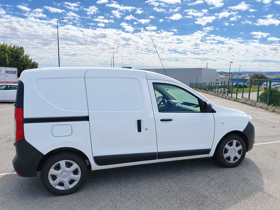 Carrinha Dacia Dokker