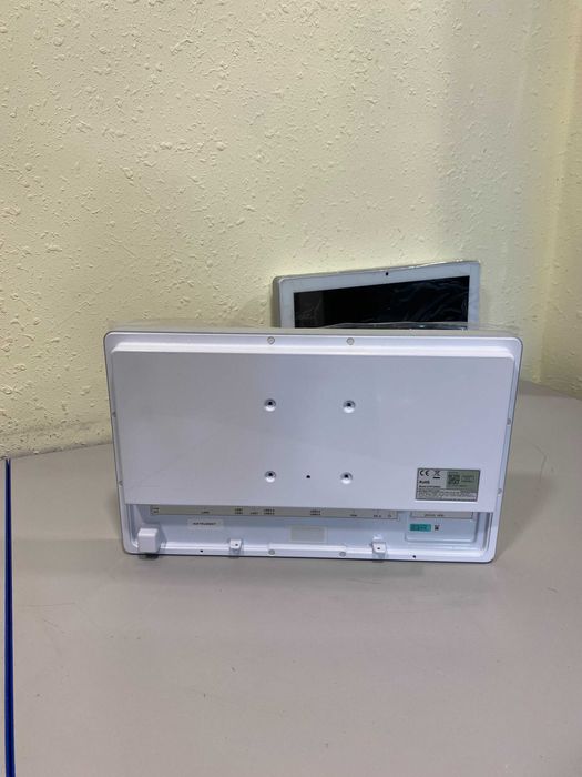 Сенсорний POS-термінал Flytech K757 i5-6300U 8Gb НОВІ ГАРАНТІЯ