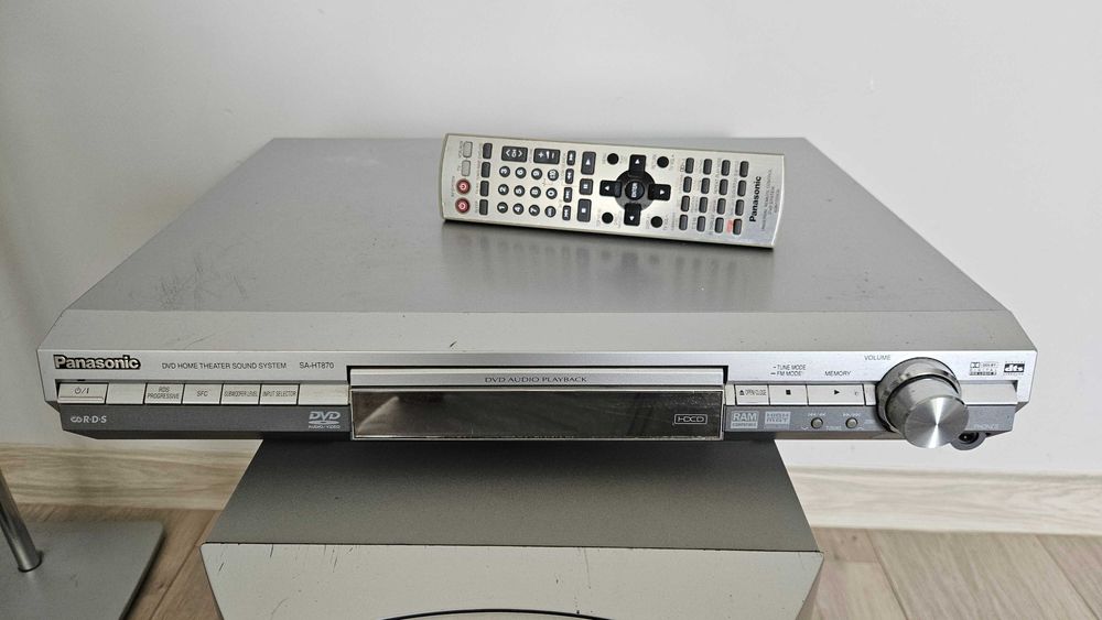 Panasonic SA-HT870 kino domowe 5.1 + subwoofer + kolumny + konwerter TV