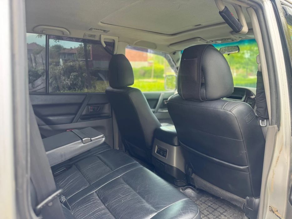 Продам mitsubishi pajero
