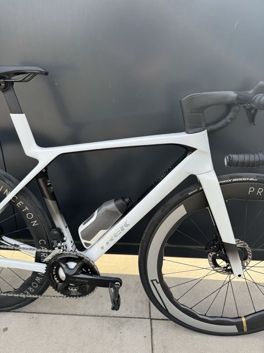 Trek Madone SL 6 Kokpit di2