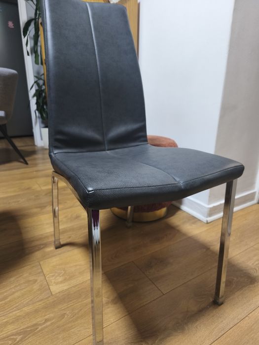 Conjunto de 4 cadeiras