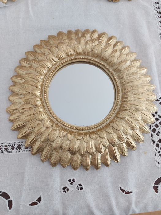 Espelho dourado da Sfera64738342697089121