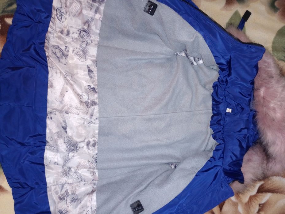 Зимовий пуховик для дівчинки р. 34. (5-7 р.)