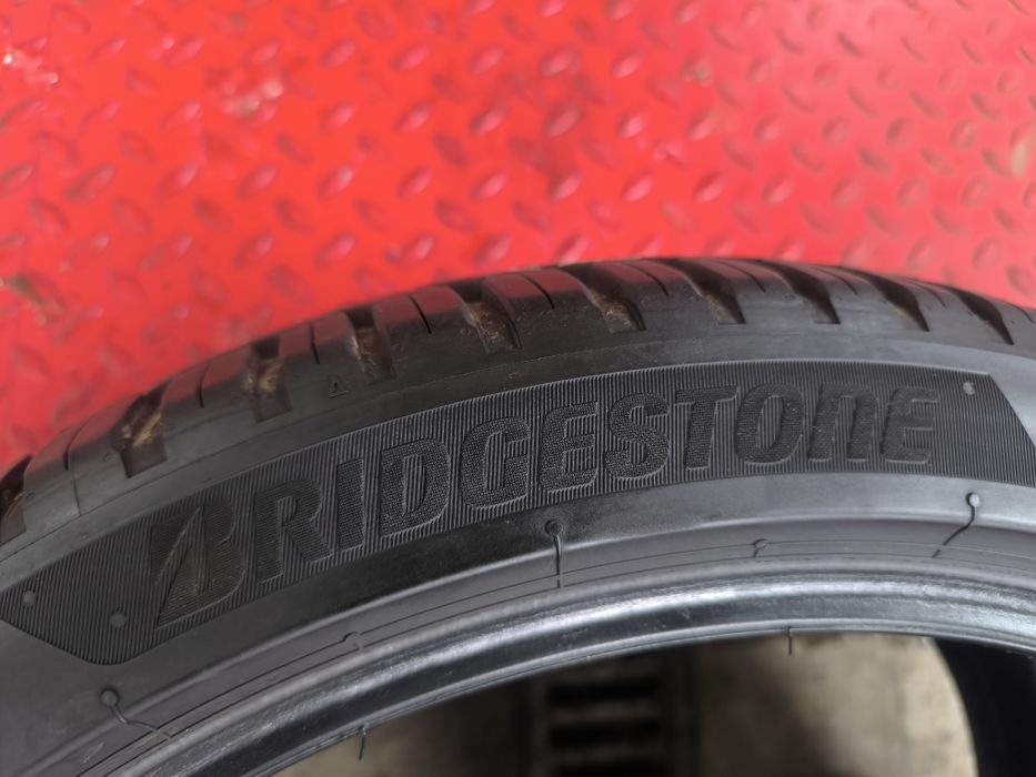 235/40r19 Bridgestone turanza allseason 6 pojedyncza 24r