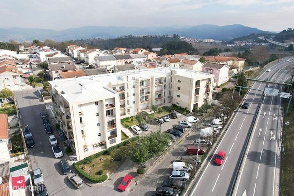 Apartamento T2 para venda — Azurém, Braga