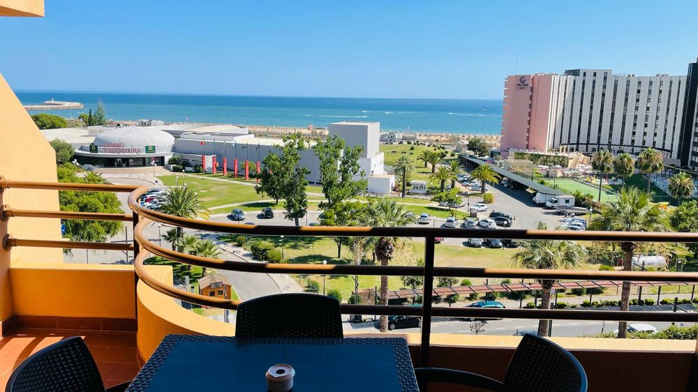 Ferias em Vilamoura compiscina e a 100mts da praia: 11/07 a 18/07