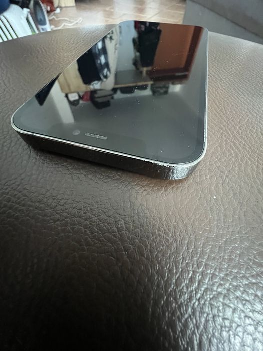 iPhone 12 PRO.  .