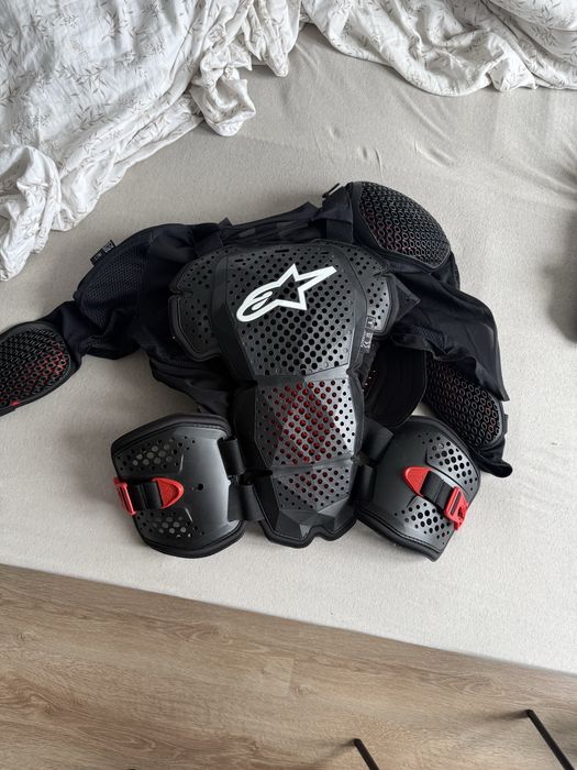 Zbroja Alpinestars Bionic Tech V3