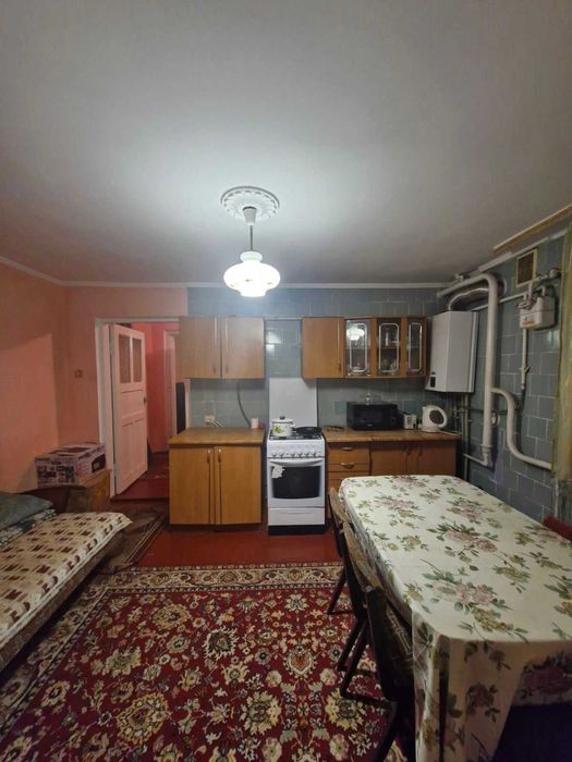 Продається половина будинку в районі Смоківки