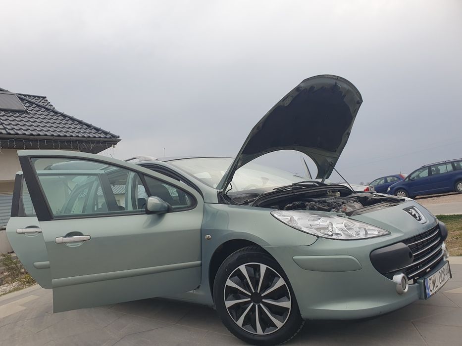 * * PEUGEOT 307 * * 2006r - Lift * * 1.6 HDi 110KM * *