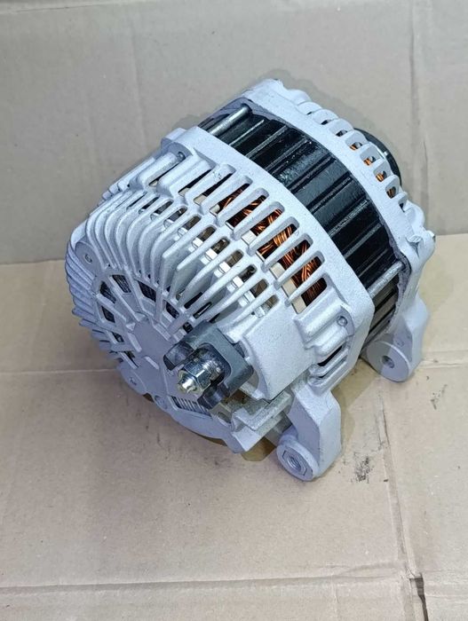 Генератор Espace Scenic Laguna Megane Latitude Лагуна Меган Сценік 2.0