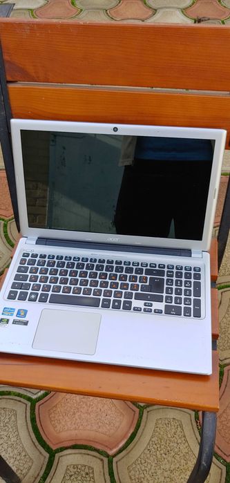Ноутбук Acer Aspire V5-571G