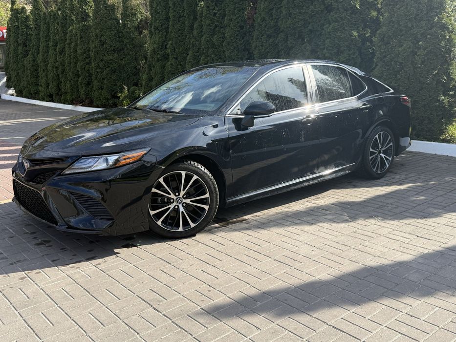 Аренда Camry 70 hybrid