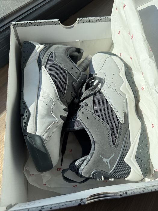 Nike Buty Air Jordan MVP 92  szare  grey 40.5 (25,5cm) jak Nowe