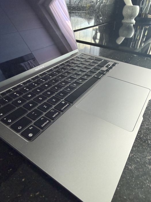 MacBook Air M1 | 16GB RAM | 512GB SSD | Space Gray | Bateria 100% / 50 cykli! 2021r